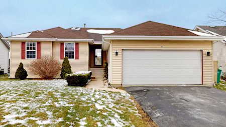 4511 Skylark Ln Plainfield, IL 60586