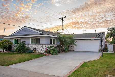 10281 Sande Street Cypress, CA 90630