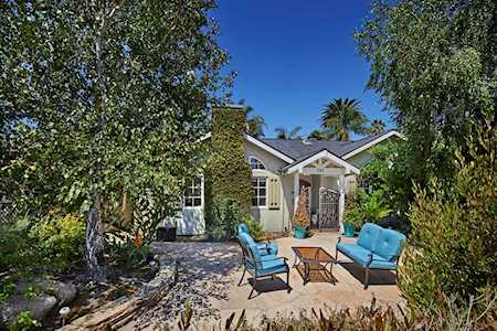 137 Vista De La Cumbre Santa Barbara, CA 93105
