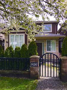 926 Sperling Avenue Burnaby, BC V5B 4H8
