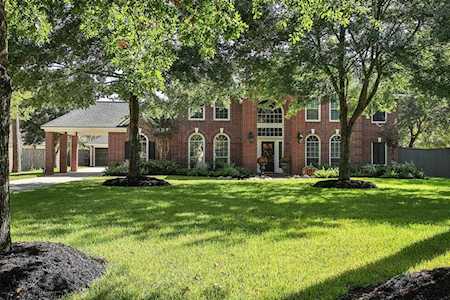 13219 Park Forest Trl Cypress, TX 77429