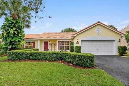 3990 Sabal Lakes Road Delray Beach, FL 33444