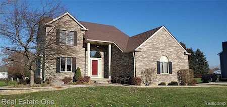 10625 Swallowtail Ct Green Oak Twp, MI 48178
