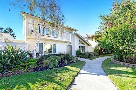 1915 Bay Crest Street Santa Ana, CA 92704