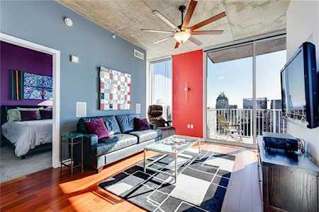 360 Nueces St #3009 Austin, TX 78701