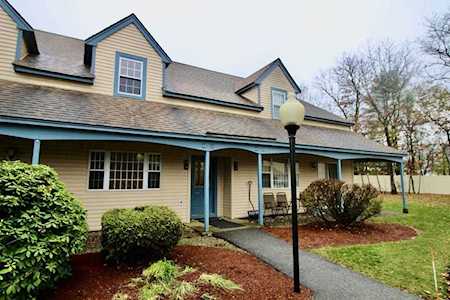 50 Kennedy Dr #50 Chelmsford, MA 01863