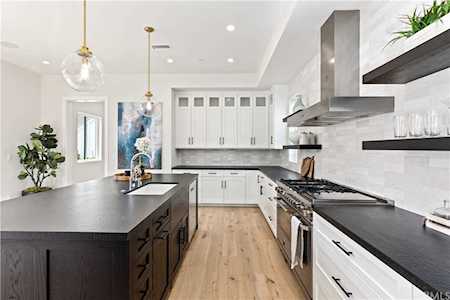 175 Costa Mesa Street Costa Mesa, CA 92627