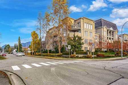 1669 Grant Avenue #406 Port Coquitlam, BC V3B 7W9