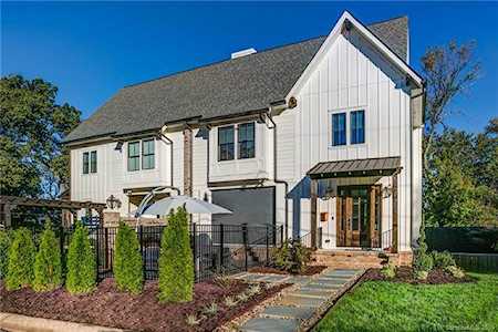 2720 Irby Dr Charlotte, NC 28209
