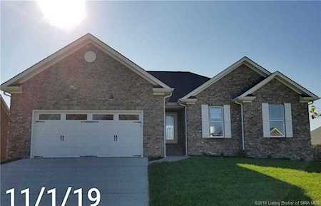 5604 Mimosa Run Jeffersonville, IN 47130