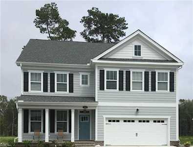 2945 Bermuda Grass Loop Virginia Beach, VA 23453