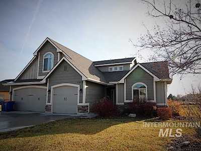 12023 W Dynamite Ln Kuna, ID 83634