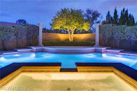 8408 Dripping Rock Ct Las Vegas, NV 89131