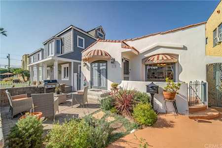 217 Corona Avenue Long Beach, CA 90803