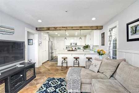 1072 Normandy Hill Lane Encinitas, CA 92024