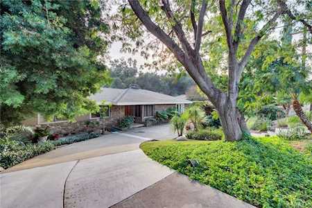 1126 W Leadora Avenue Glendora, CA 91741