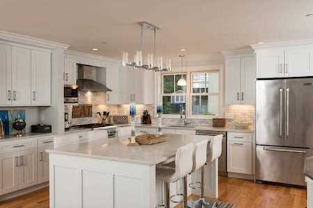 328 Savin Hill Ave #A Boston, MA 02125