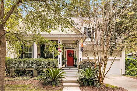 921 Etiwan Park St Charleston, SC 29492