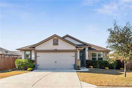 17201 Boecher Ln Pflugerville, TX 78660