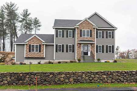 14 Fieldstone Lane Billerica, MA 01821