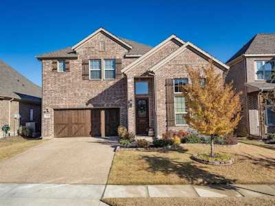 1725 Goliad Way Lantana, TX 76226