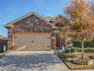 2909 Maple Creek Drive Fort Worth, TX 76177