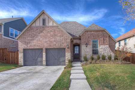 2004 Bending Oak Street Fort Worth, TX 76008