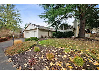 32450 SW Estates Post Rd Wilsonville, OR 97070