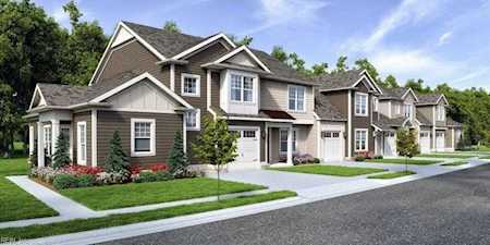 418 Heartfield Dr Chesapeake, VA 23322