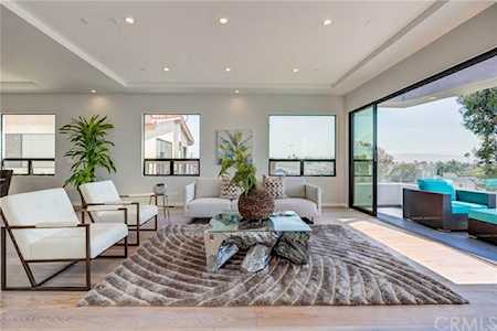 1511 Golden Avenue Hermosa Beach, CA 90254