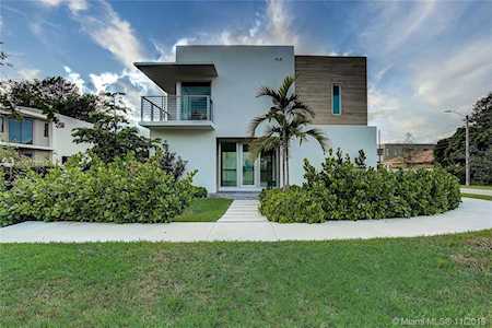 3100 Elizabeth St #0 Coconut Grove, FL 33133