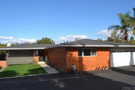 1030 Eucalyptus Ave Vista, CA 92084