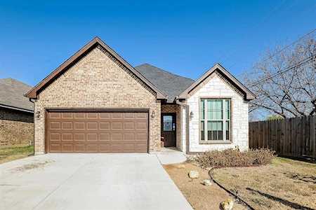 5641 Lamar Street Watauga, TX 76148