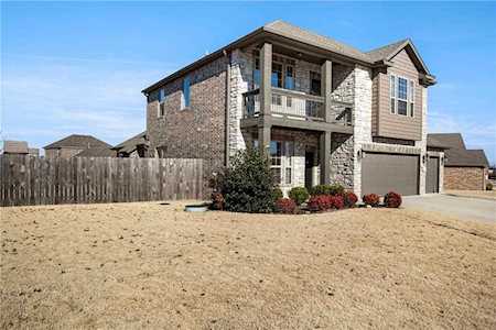1504 Shook DR Cave Springs, AR 72718