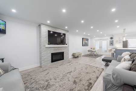 1564 E 63rd Avenue Vancouver, BC V5P 2L7