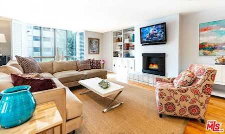 150 N Almont Drive #102 Beverly Hills, CA 90211