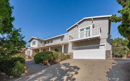1051 Cheltenham Rd Santa Barbara, CA 93105