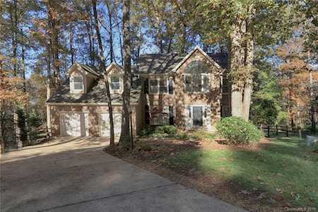12735 Cliffcreek Dr Huntersville, NC 28078