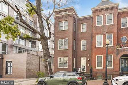 1402 Swann St NW #1 Washington, DC 20009