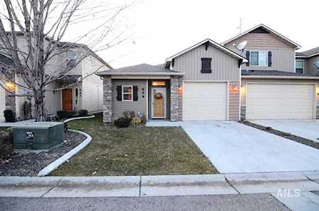 659 S Blue Pine Lane Boise, ID 83709
