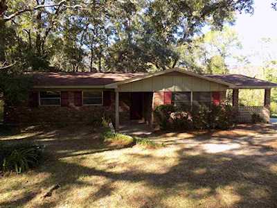 3808 Rolf Drive Tallahassee, FL 32303