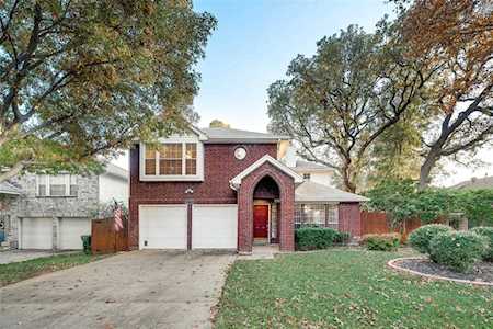 1719 Brettenmeadow Drive Grapevine, TX 76051