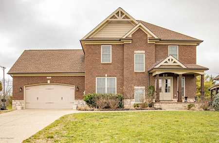 4808 Paddock Springs Dr Louisville, KY 40299