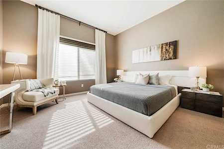 507 Rockefeller Irvine, CA 92612
