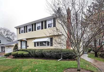 32 Massachusetts Ave Braintree, MA 02184
