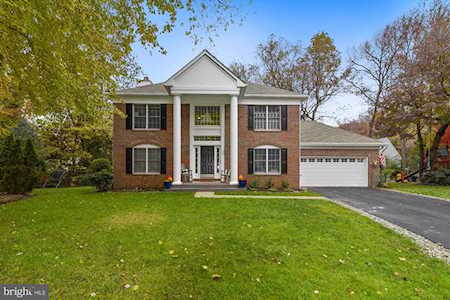 1208 Chrisland Ct Annapolis, MD 21403