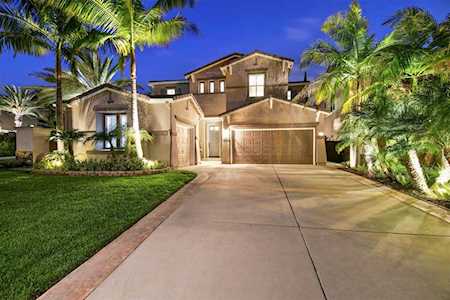 3904 Lago DI Grata Circle San Diego, CA 92130