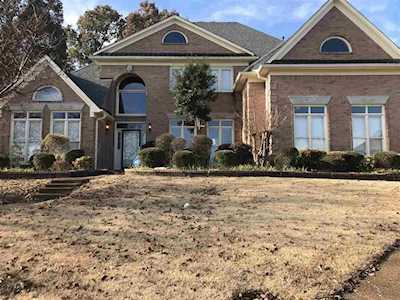 9052 W Suttersmill Cv Unincorporated, TN 38016