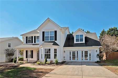 15469 Stone Hollow Dr Huntersville, NC 28078