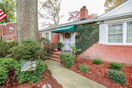 5 Pendleton St Newport News, VA 23606